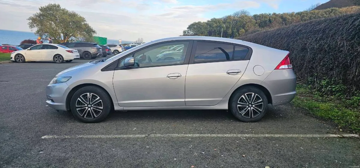 Honda Insight ZE2 2010 - Image 3