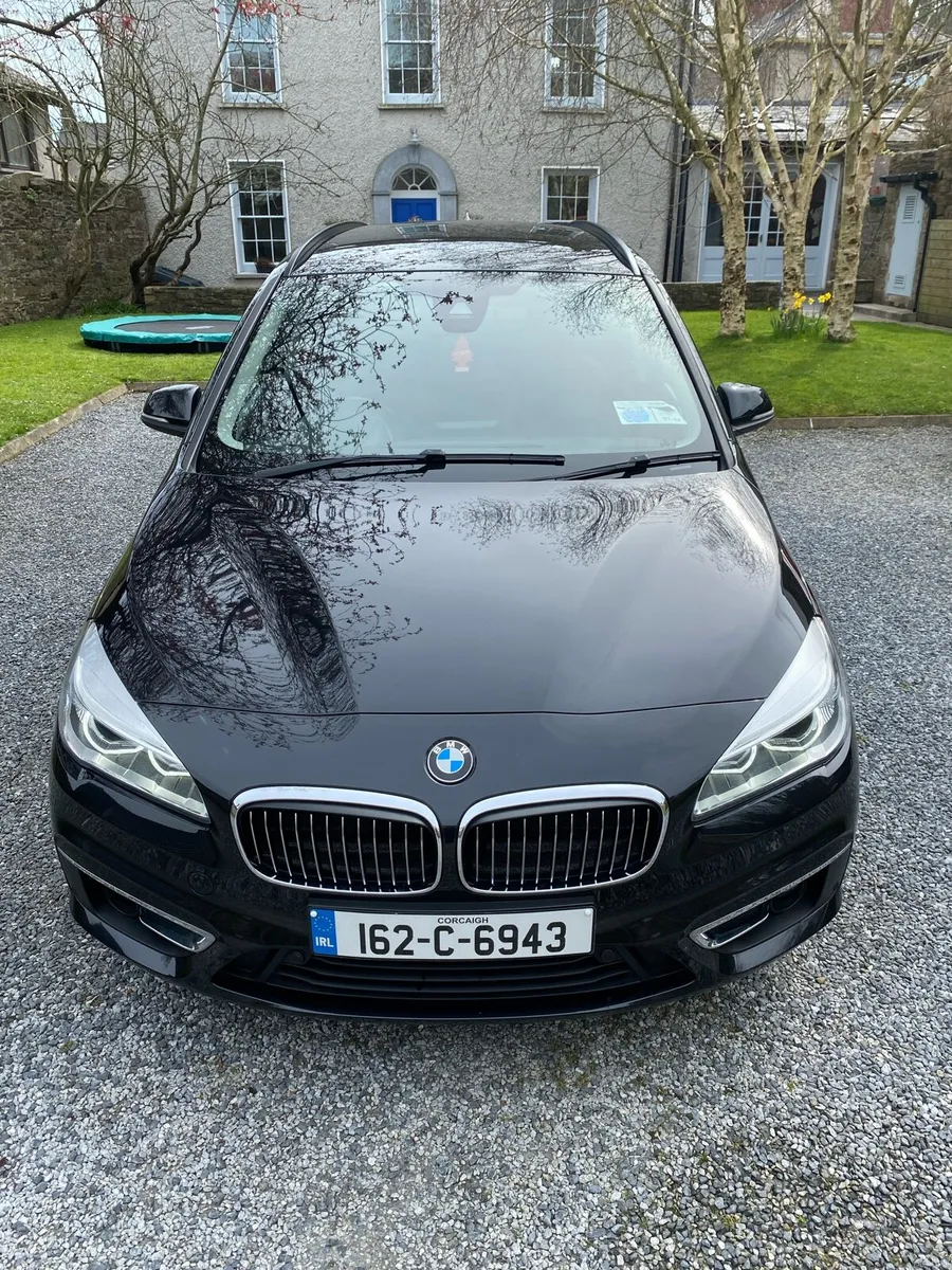 BMW 218d Luxury Gran Tourer (F46) - Image 2