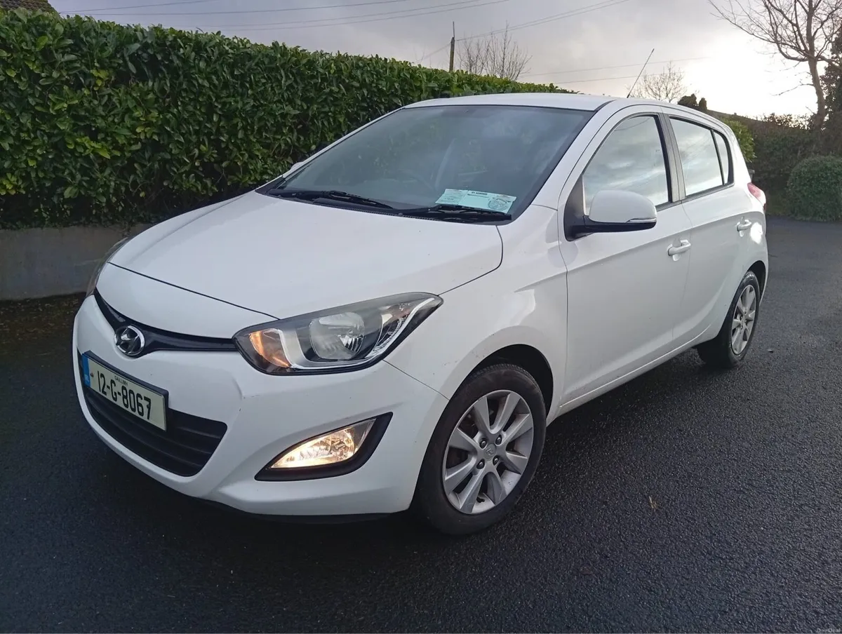 ⭐️2012 Hyundai i20 Only 80,000 Miles New Nct⭐️ - Image 2
