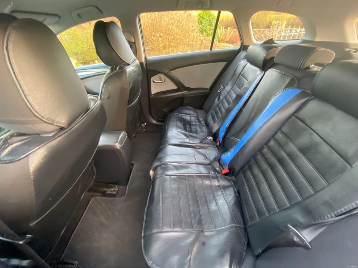 Toyota Avensis 2017 - Image 3