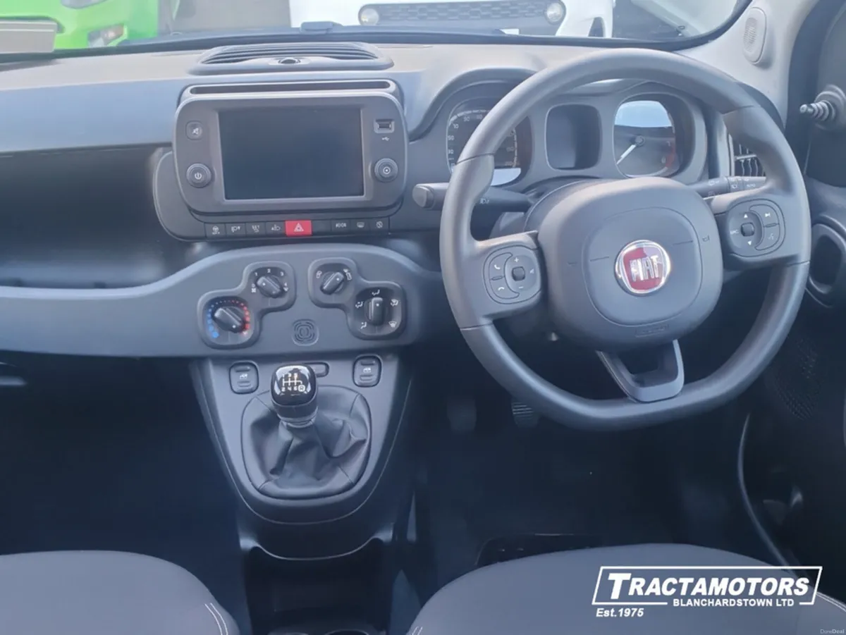 Fiat Panda 1.0 CROSS 5DR - Image 2