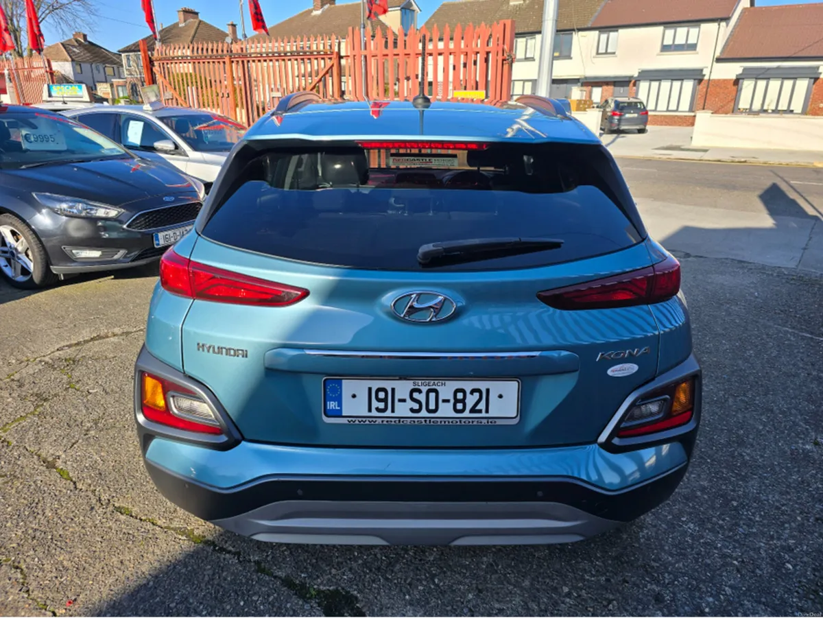 Hyundai KONA KAUAI EXECUTIVE 5DR (NCT 04/27) - Image 4