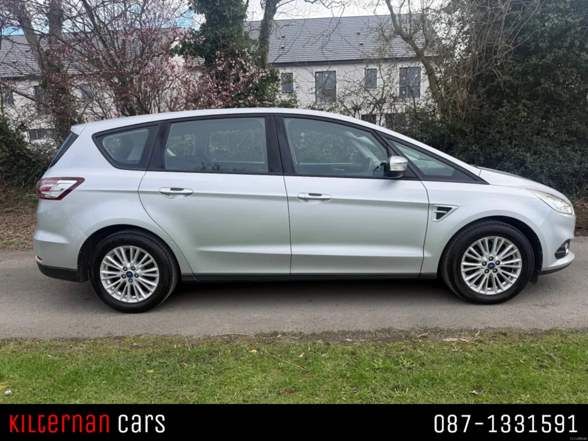 Ford S-Max 2.0 TDCI ZETEC 120PS 5DR - Image 2