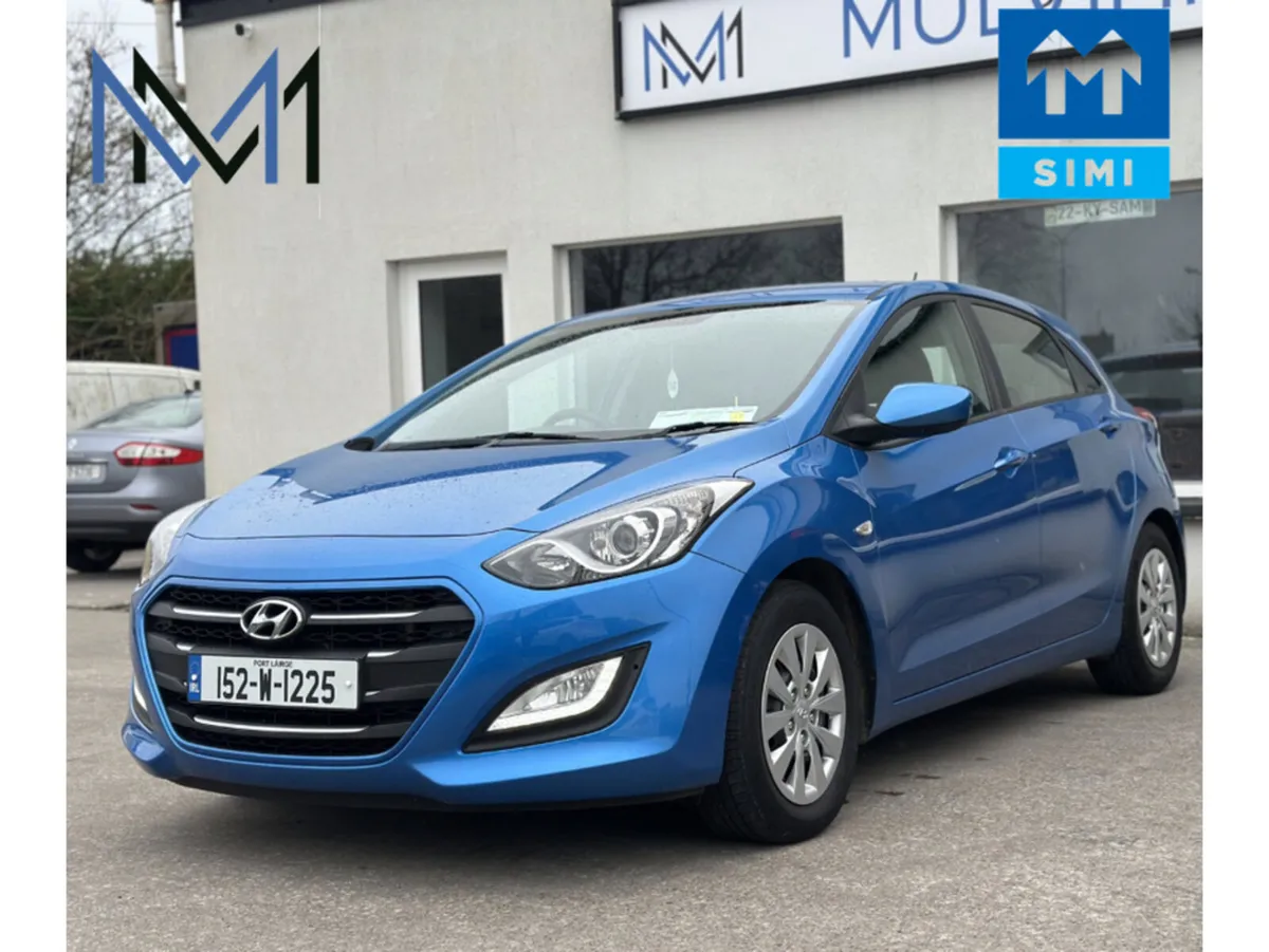 Hyundai i30 BLUE 110PS 5DR SDRIVE - Image 2
