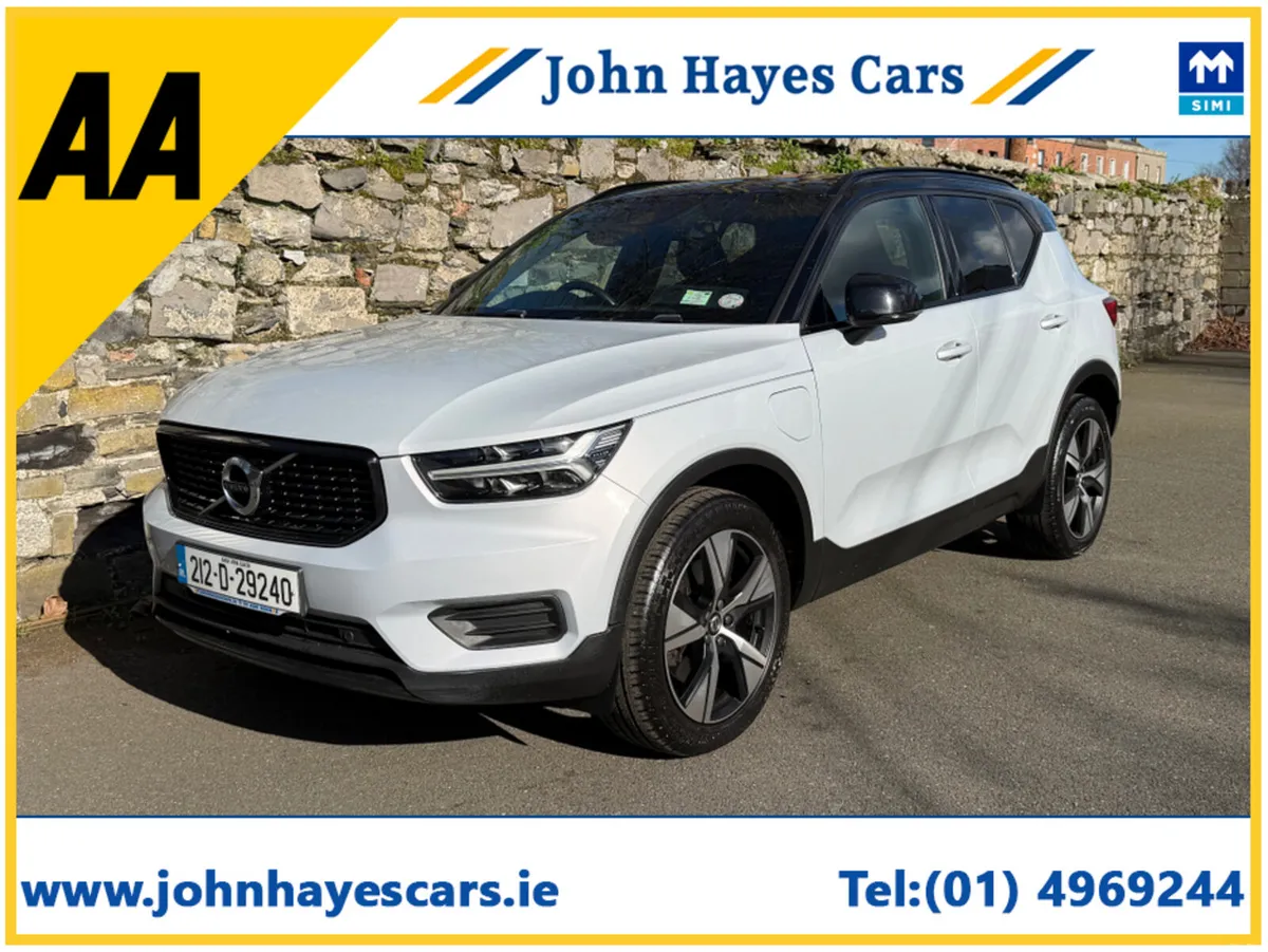 Volvo XC40 R-DESIGN T5 RECHARGE//FULL LEATHER//FUL - Image 1