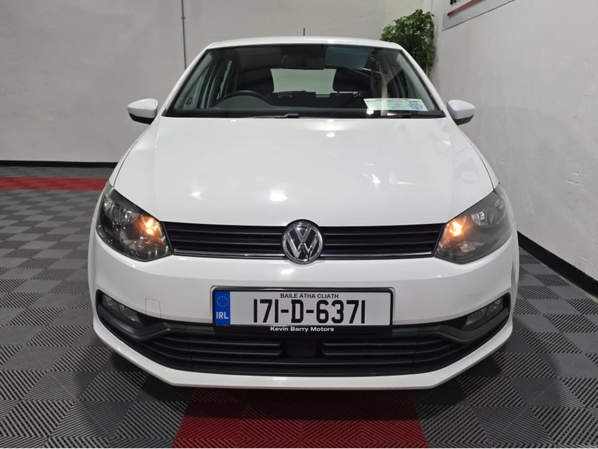 Volkswagen Polo 1.0 TRENDLINE 60BHP 5 SPEED MANUAL - Image 2