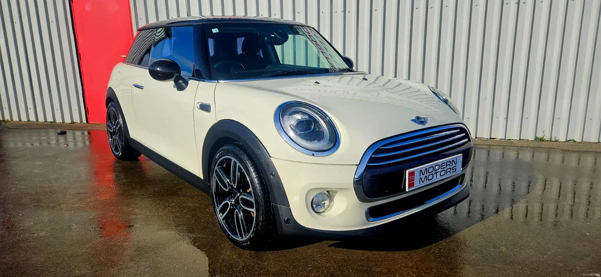 Mini Cooper automatic 1.5 diesel low kms - Image 2
