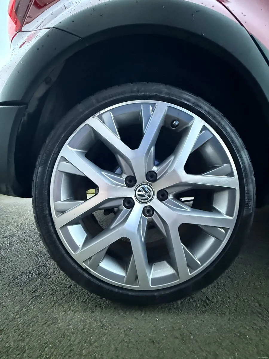 2015 1.2 tsi Volkswagen Polo Cross - Image 2