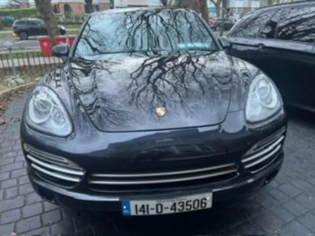 Porsche Cayenne 2014 - Image 2