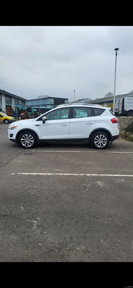 Ford Kuga - Image 1