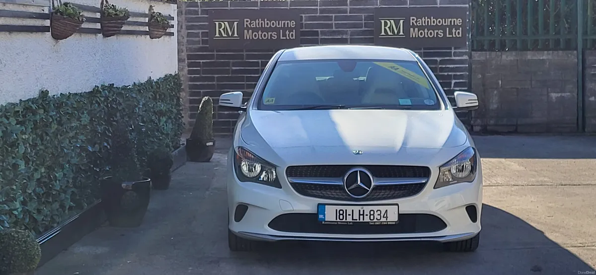 Mercedes-Benz CLA 2018 Automatic (low Mileage) - Image 4