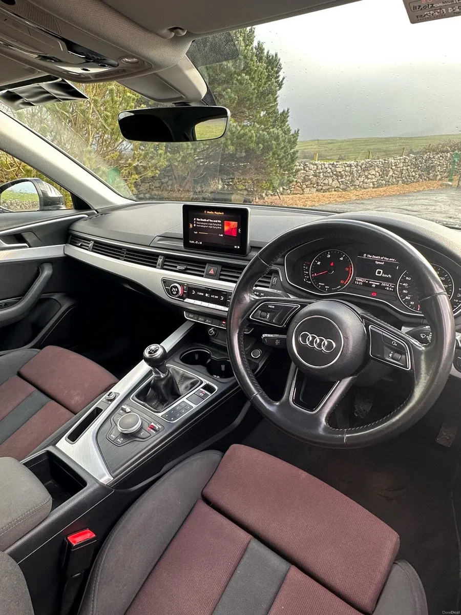 Audi A4 Ultra 2.0 TDI - 190bhp - Image 5