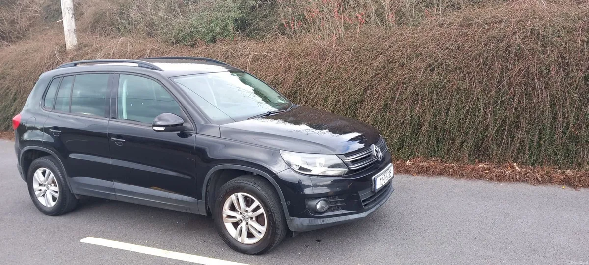 Volkswagen Tiguan 2012 - Image 4