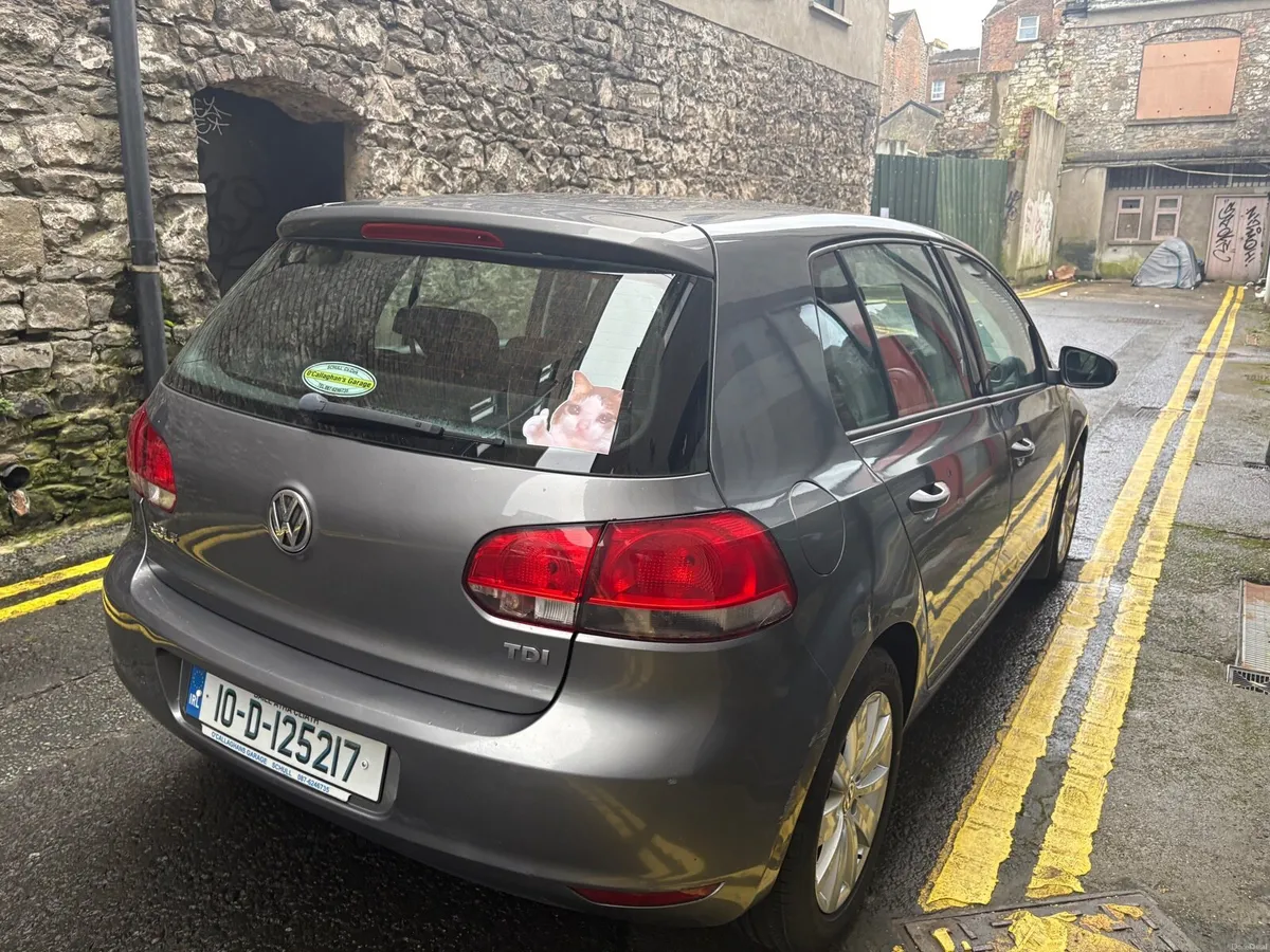 Volkswagen Golf - Image 1