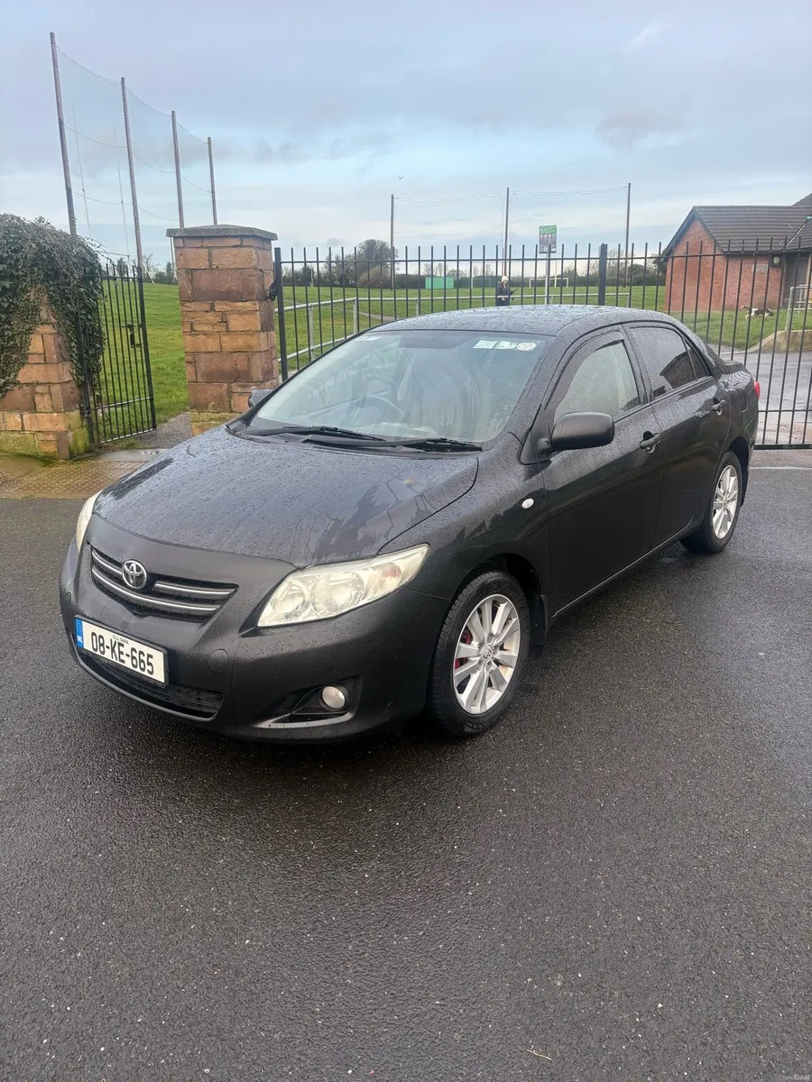 Toyota corolla - Image 2