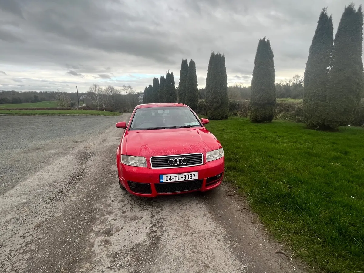 Audi A4 2004 - Image 2