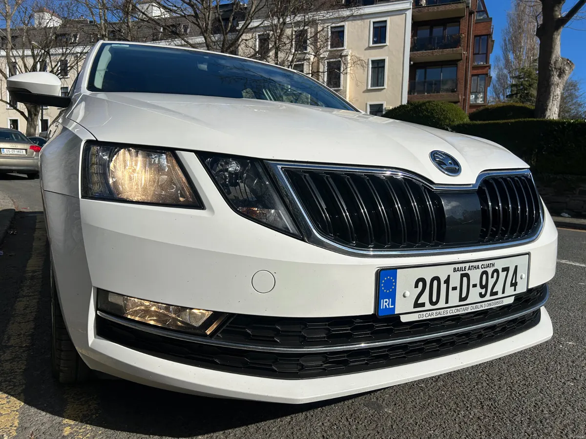 2020 SKODA OCTAIVA STYLE SERVICE HISTORY - Image 3
