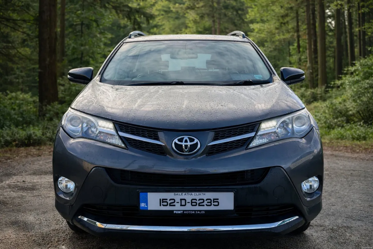 152 TOYOTA RAV2 2.0 D4D SOL - LOW KMS - LEATHER - Image 3