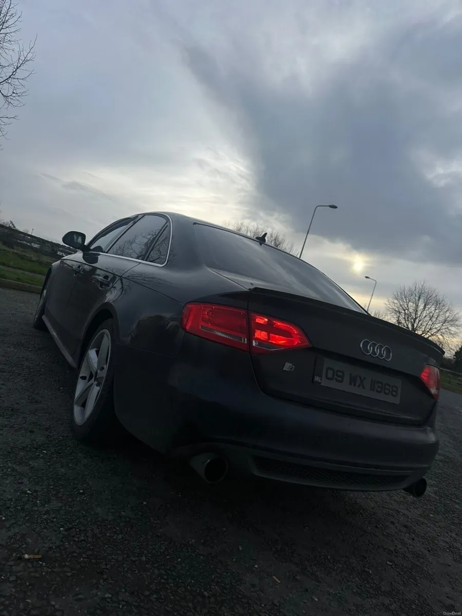 Audi A4 2009 - Image 3