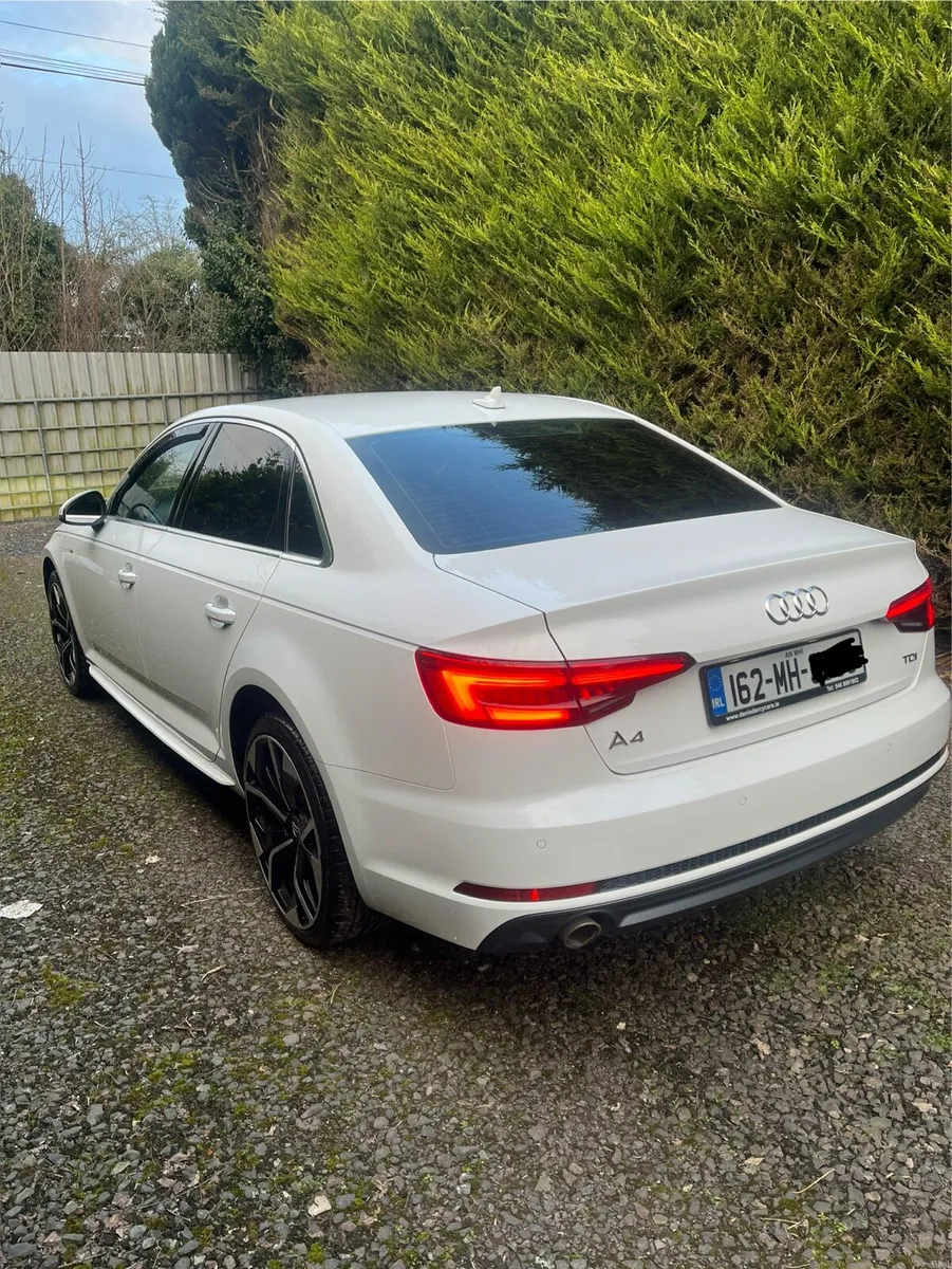 162 Audi A4 S-Line - Image 4