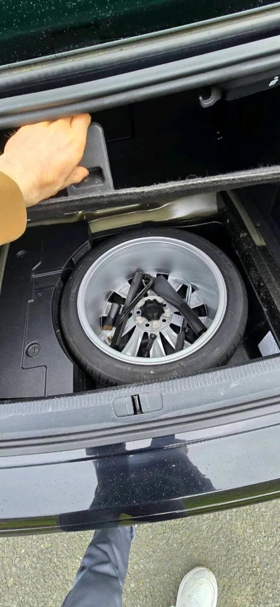 2014 Volkswagen CC GT Bluemotion - Image 2