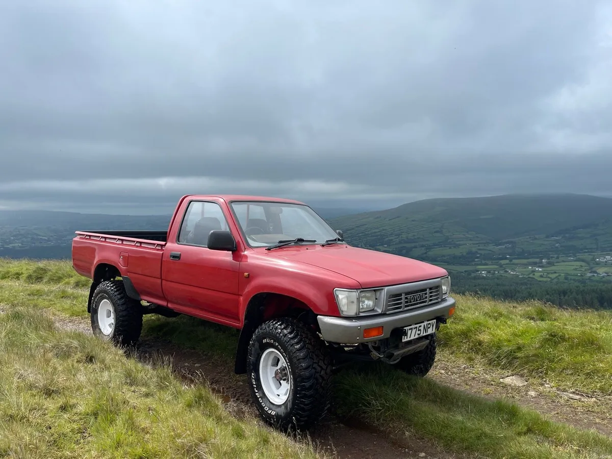 toyota hilux mk3 3.0td - Image 1
