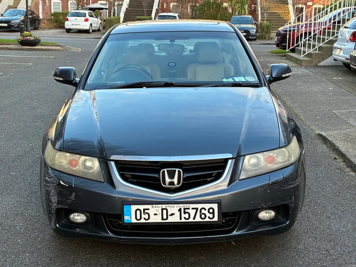 Honda Accord 2005 - Image 1