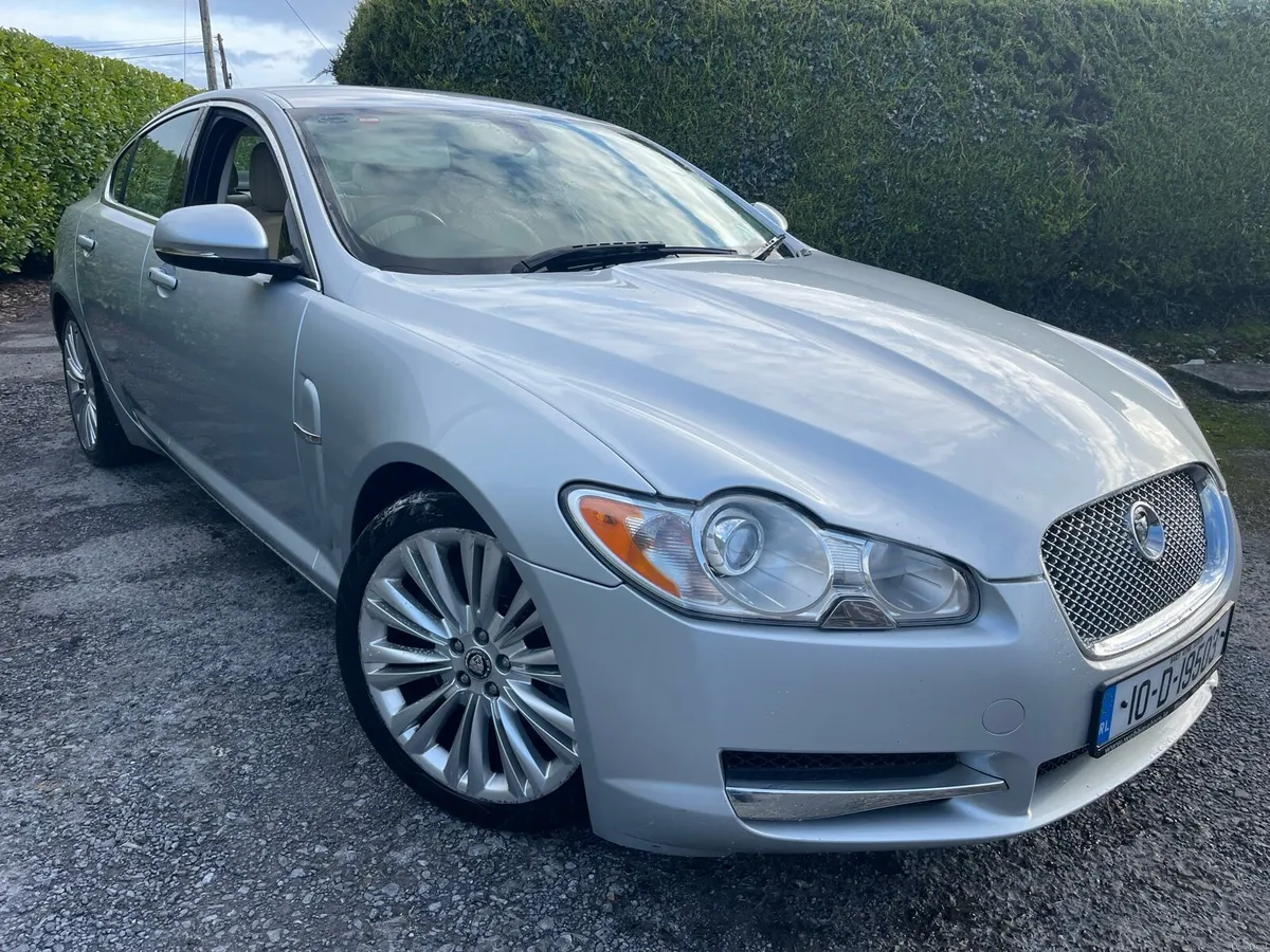 Jag XF 172 kms €5500 - Image 1