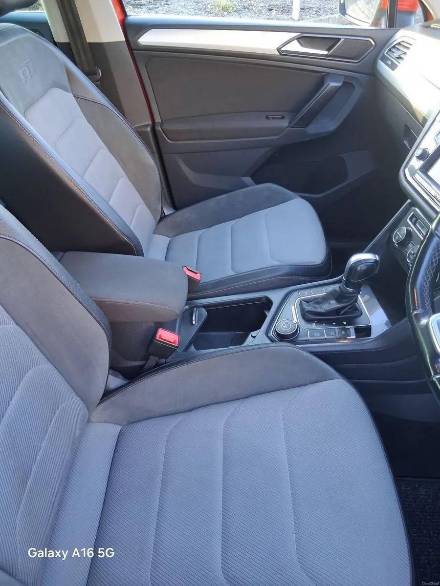 Volkswagen Tiguan 2017 - Image 3