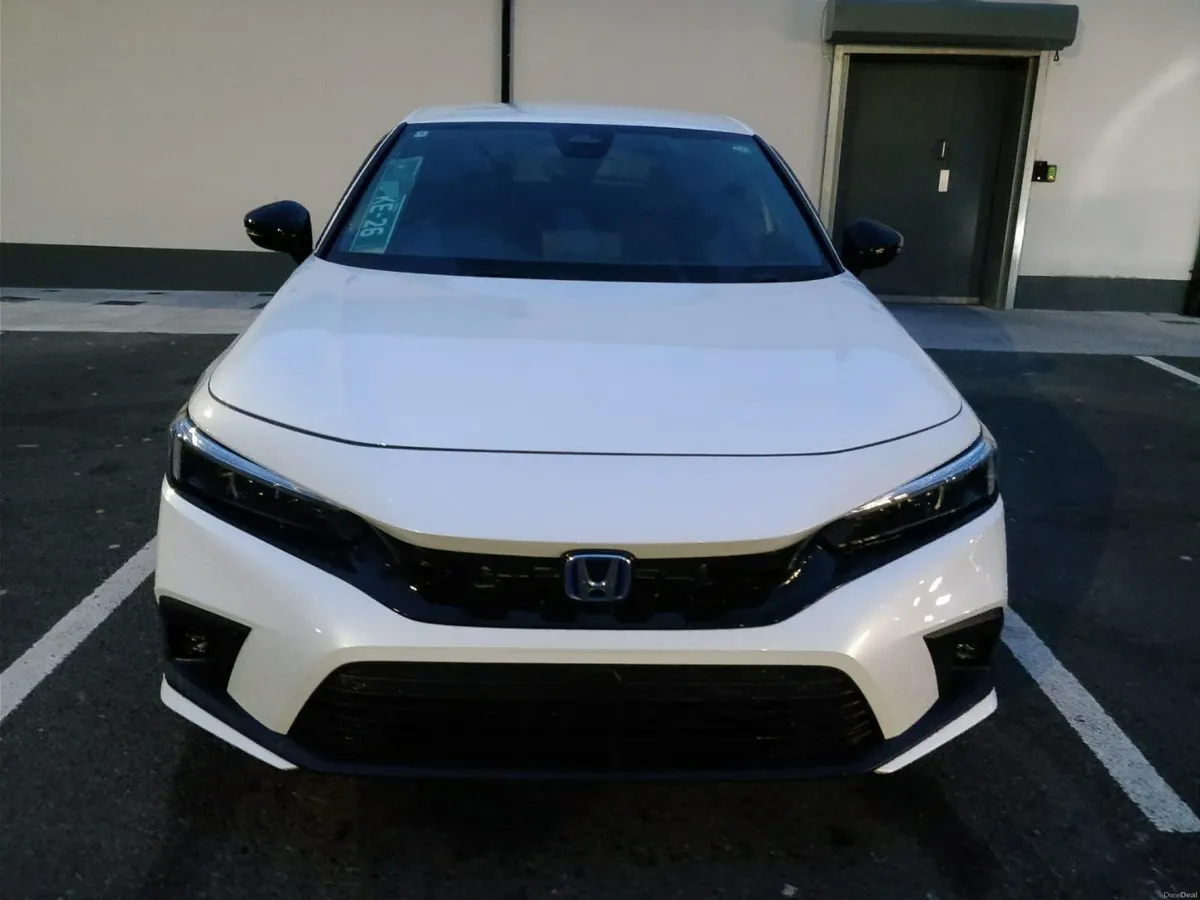 Honda CIVIC  Hybrid eHEV Automatic Low Mileage - Image 1