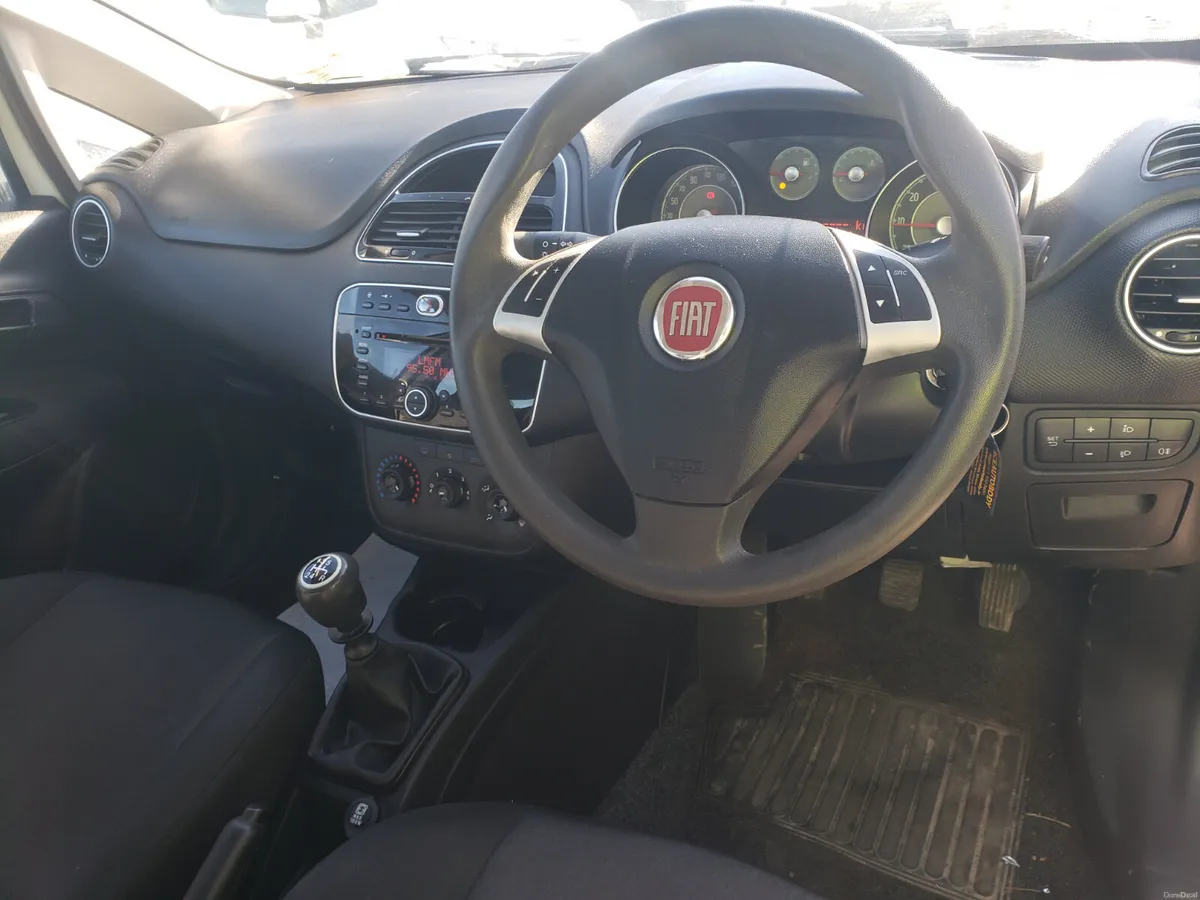 Fiat Punto 2018 - Image 3
