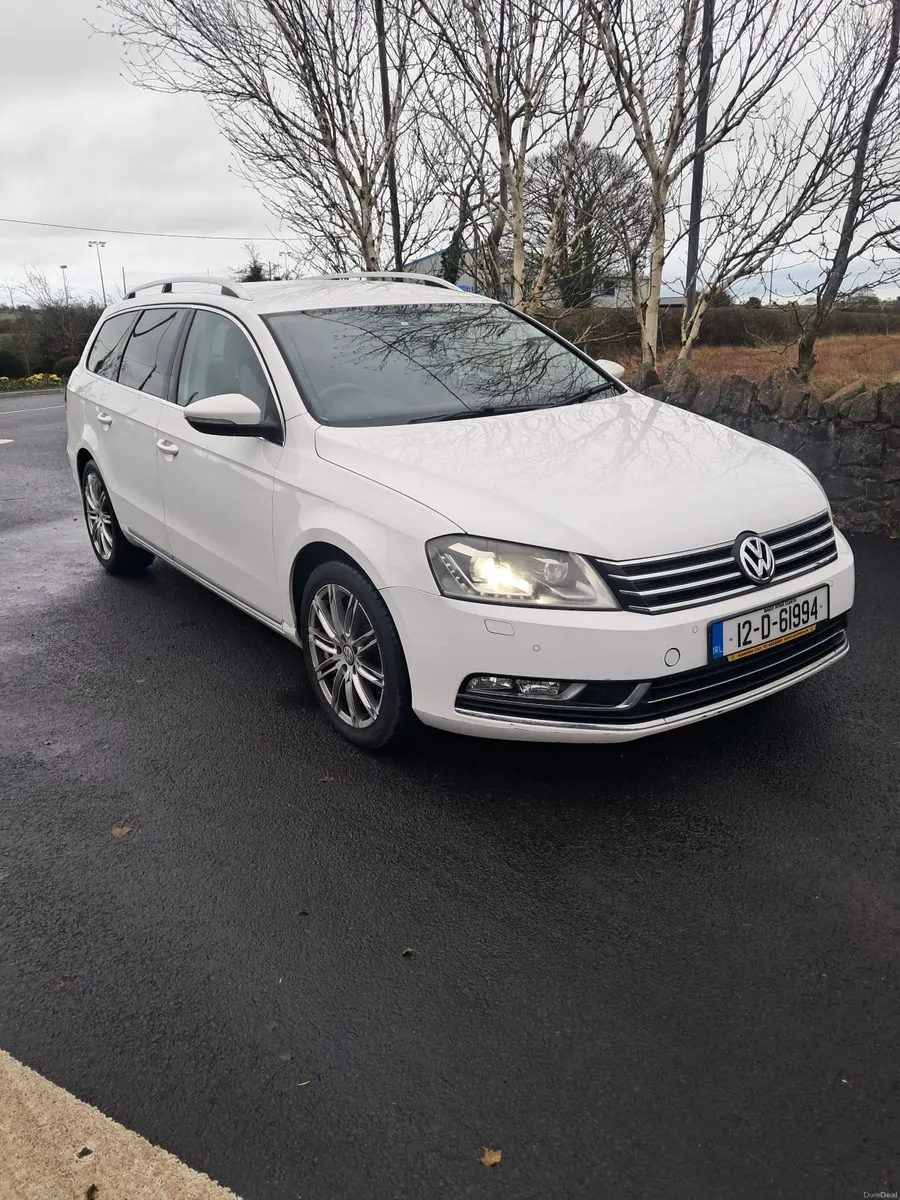Volkswagen Passat 2012 Automatic - Image 4