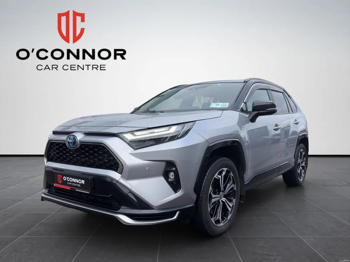 Toyota RAV4 "Sporty looks, hybrid efficiency — the - Image 1