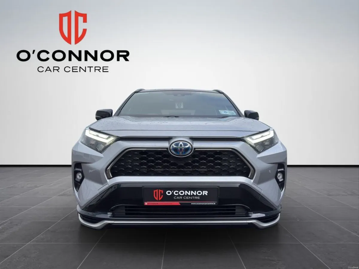Toyota RAV4 "Sporty looks, hybrid efficiency — the - Image 2