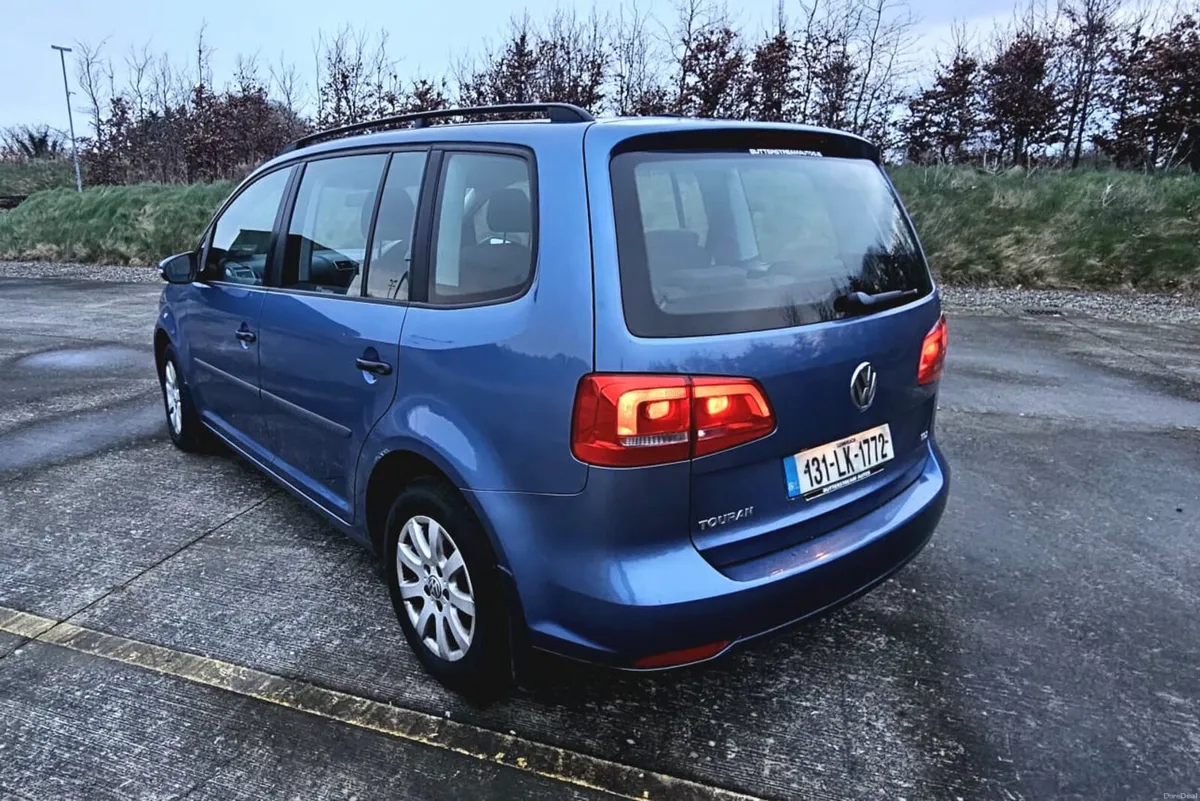 Volkswagen Touran 2013 - Image 3