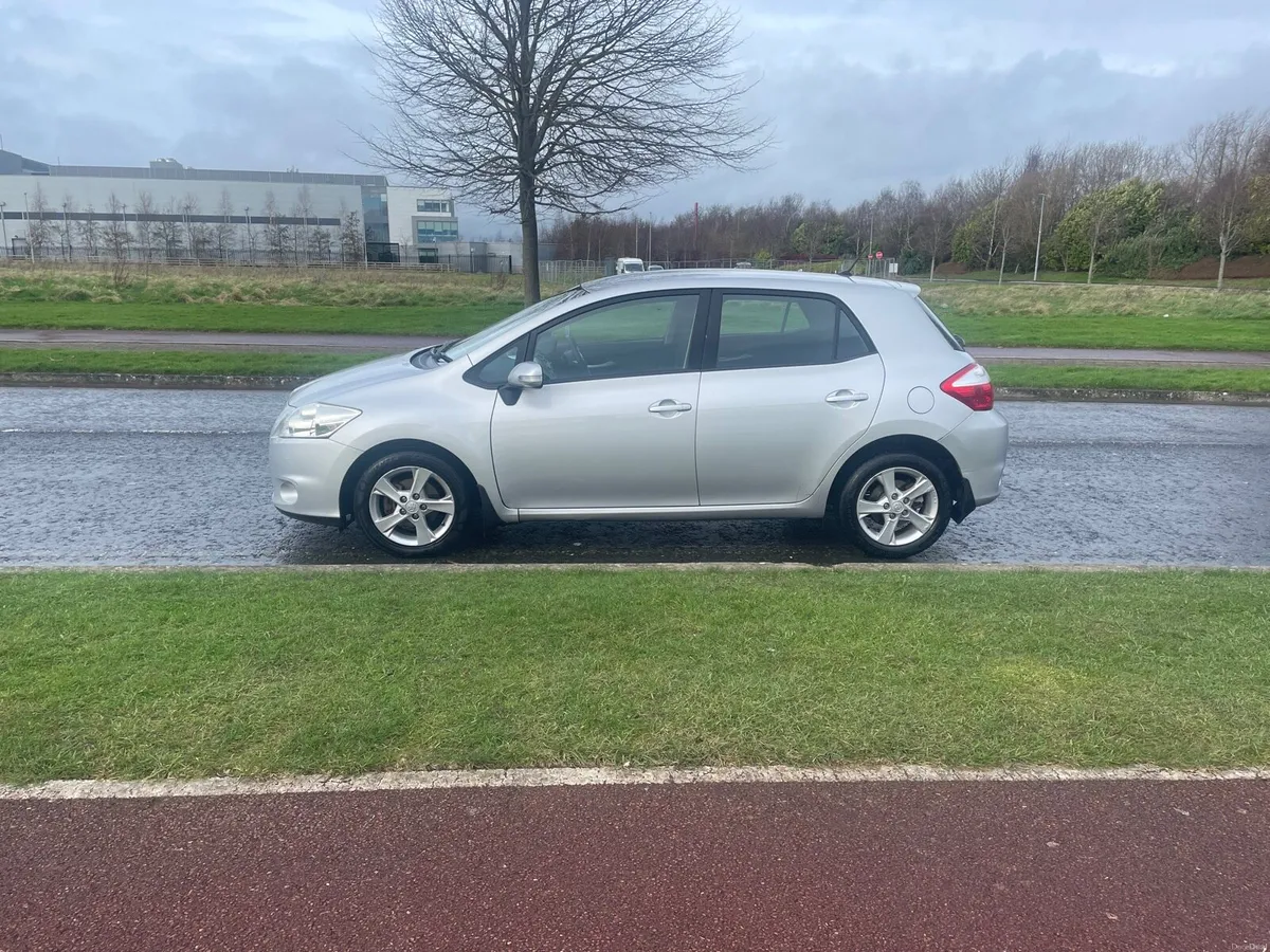 TOYOTA AURIS 1.4 DIESEL TDI NCT 9/26 TAX 9/26 - Image 2