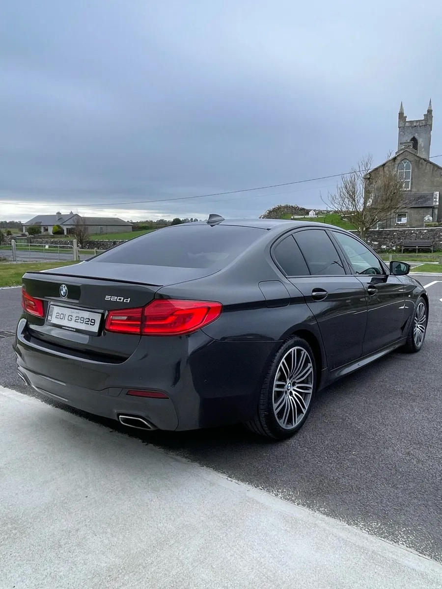BMW 5-Series 520D M Sport - Image 1