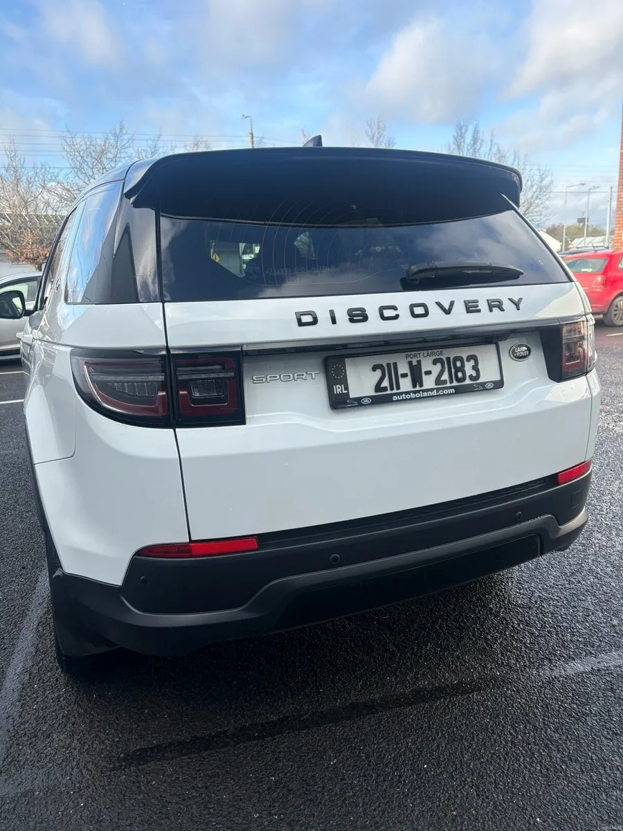 Land Rover Discovery Sport  2.0 D - Image 3