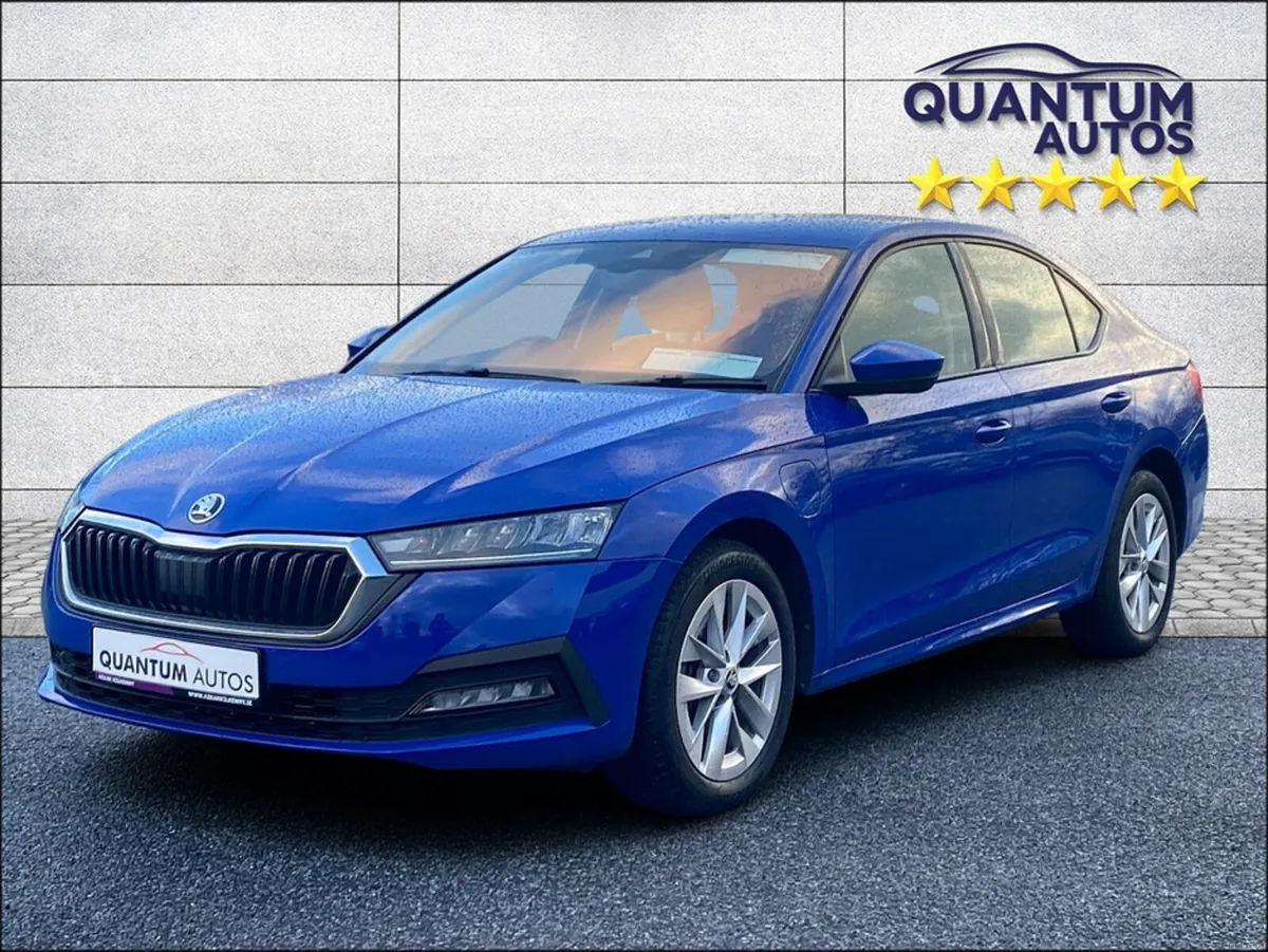 Skoda Octavia 2023 SE TECH 1.4TSI AUTOMATIC 201BHP - Image 3