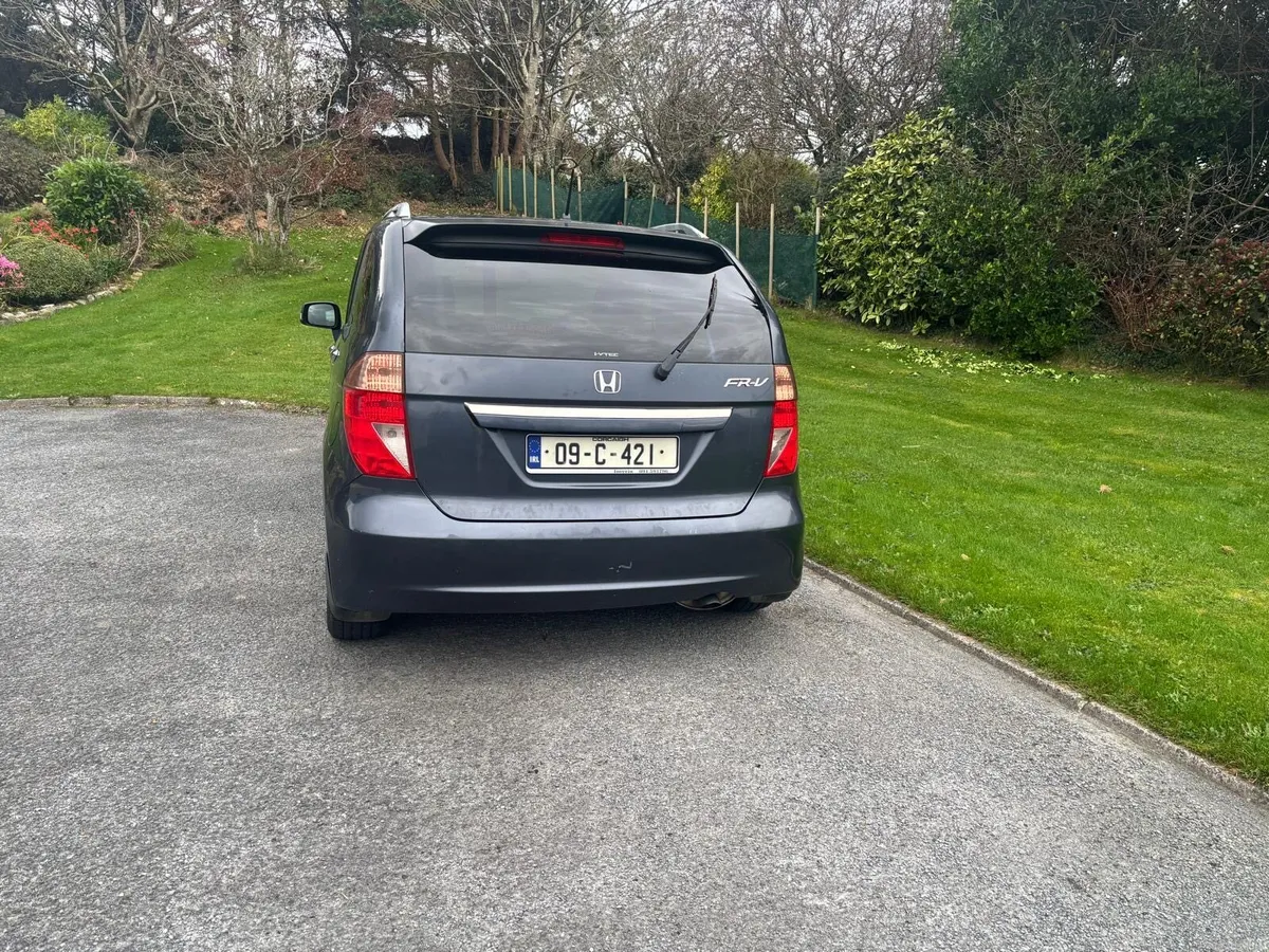 2009 Honda FRV - Image 2