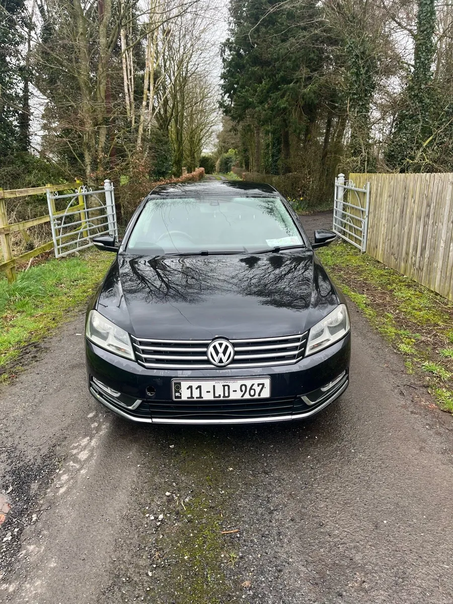2011 Volkswagen Passat 1.6 - Image 2