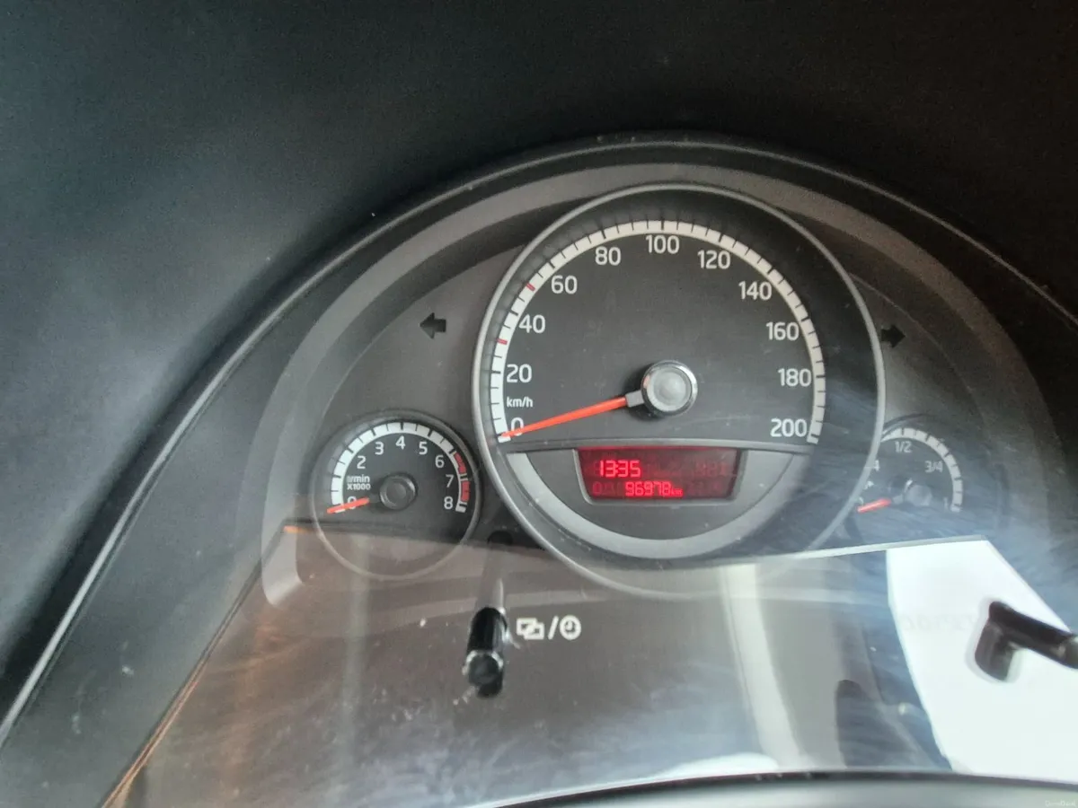 Volkswagen up! 2015 - Image 4