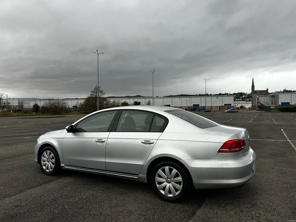 131 VW Passat 1.6 diesel tax and NCT - Image 3