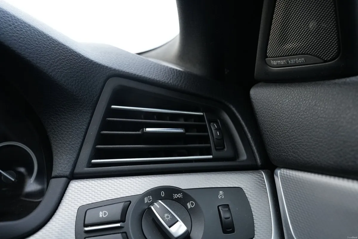 BMW 5-Series 530D M Sport 2015 - Image 4