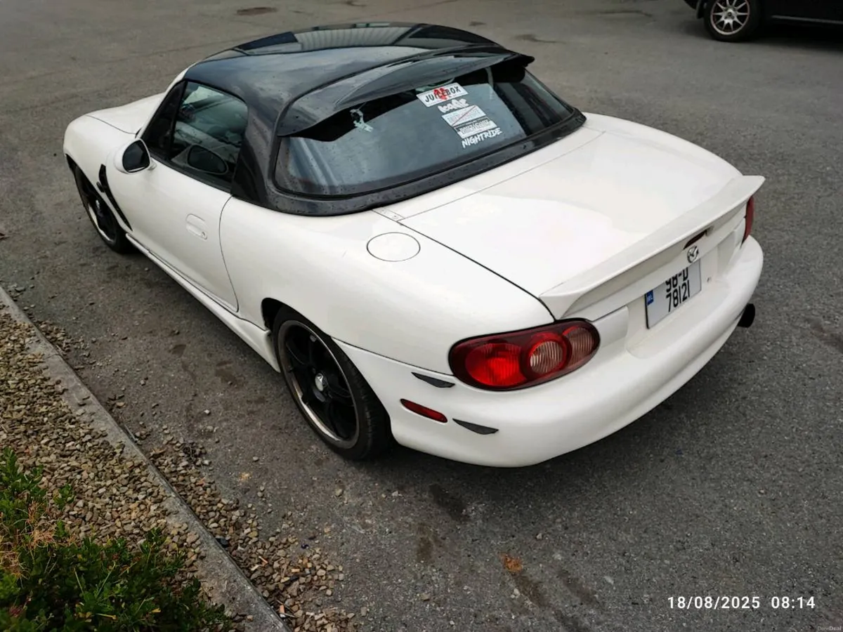 1998 Mazda mx5 / Miata - Image 4