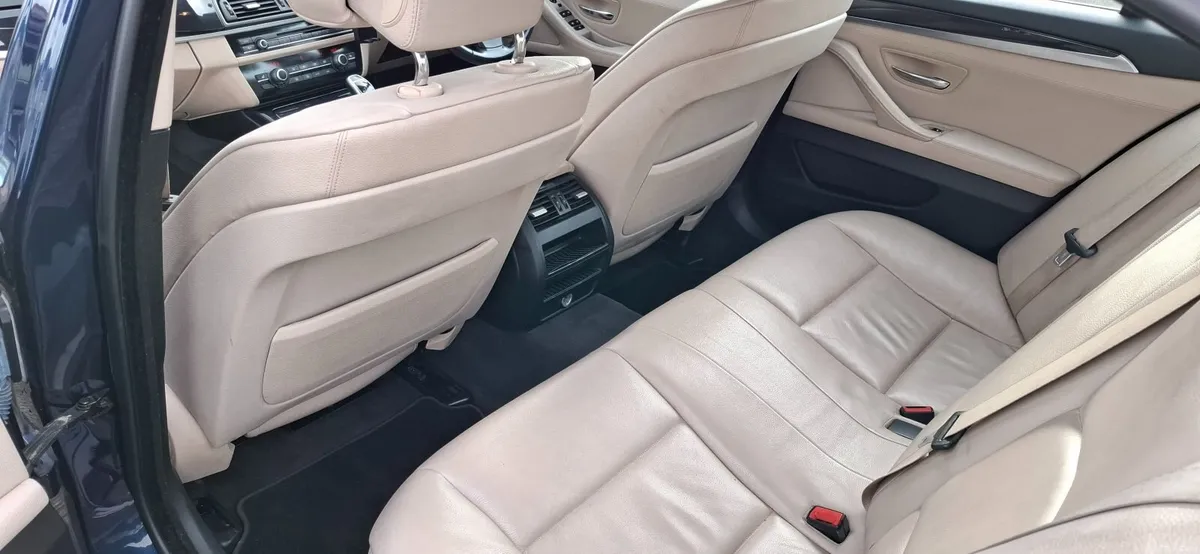 BMW 5-Series 2012 - Image 3
