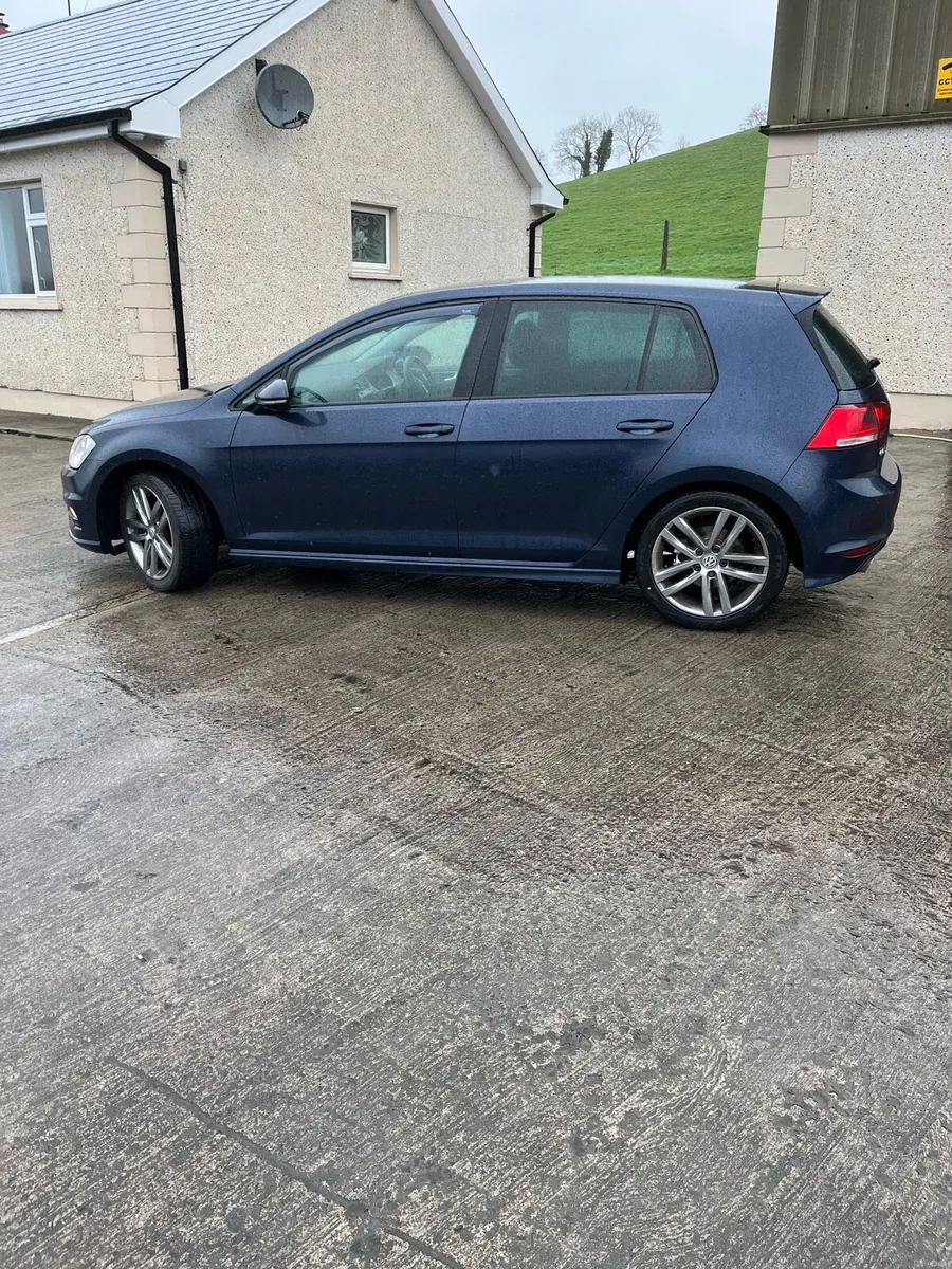 VW Golf 2.0litre - Image 2