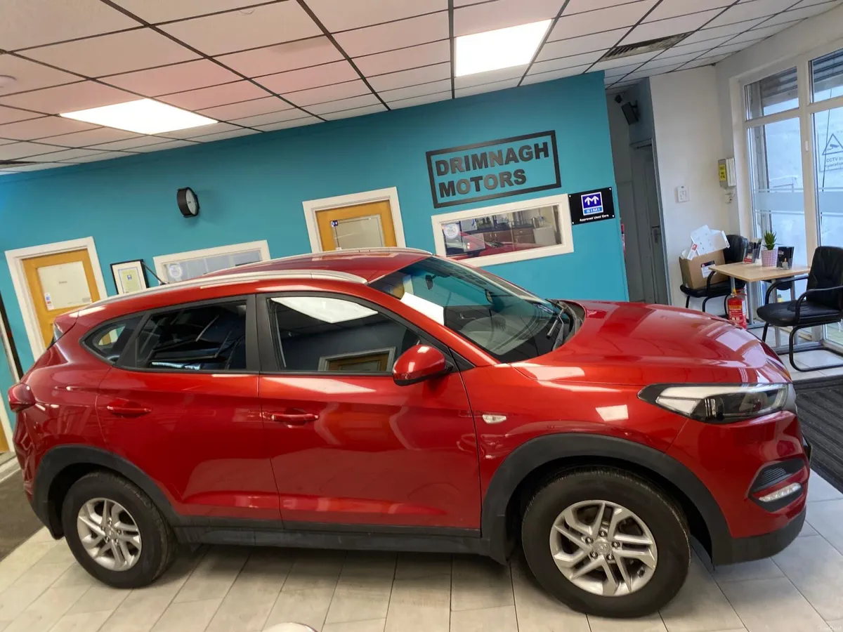 Hyundai Tucson 2017 Clean example - Image 2