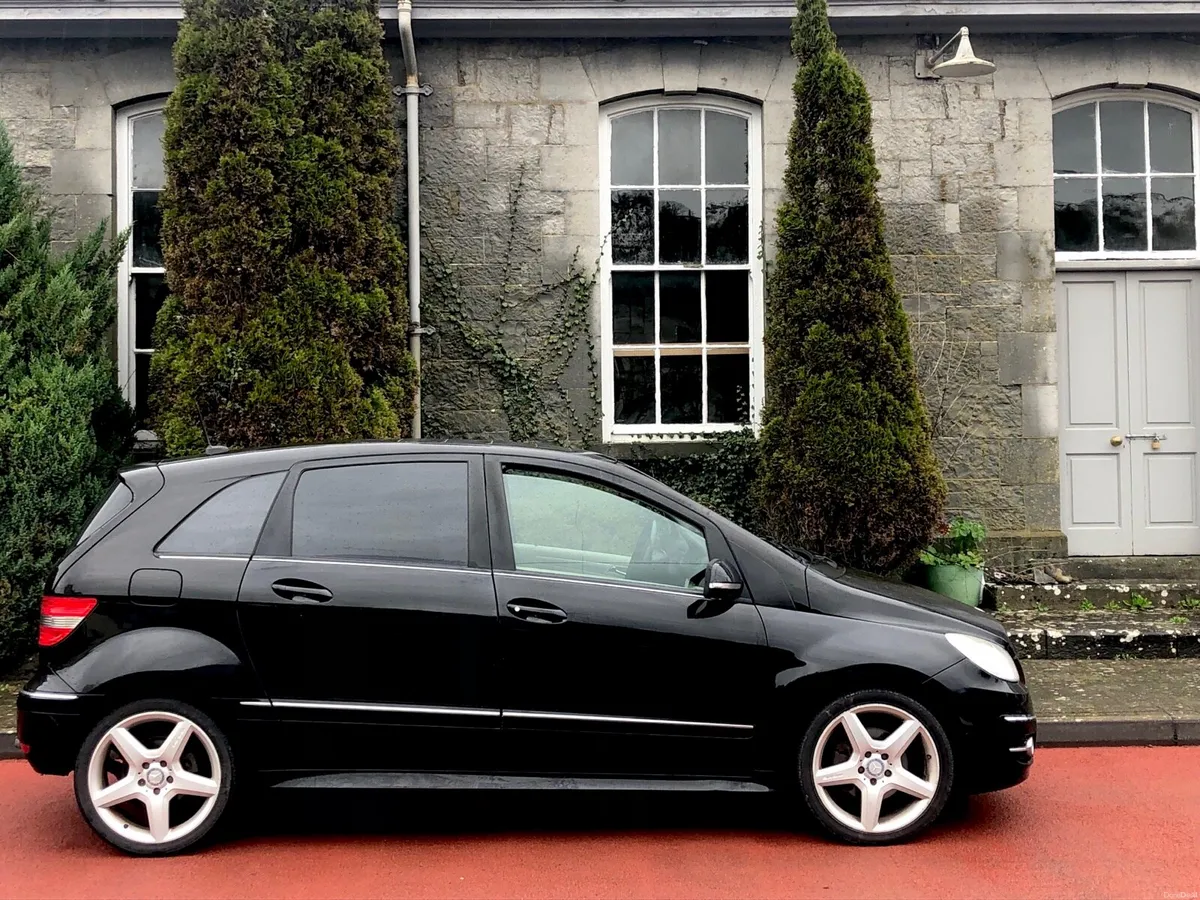 MERCEDES B180 💥AUTOMATIC💥LOW MILEAGE - Image 3