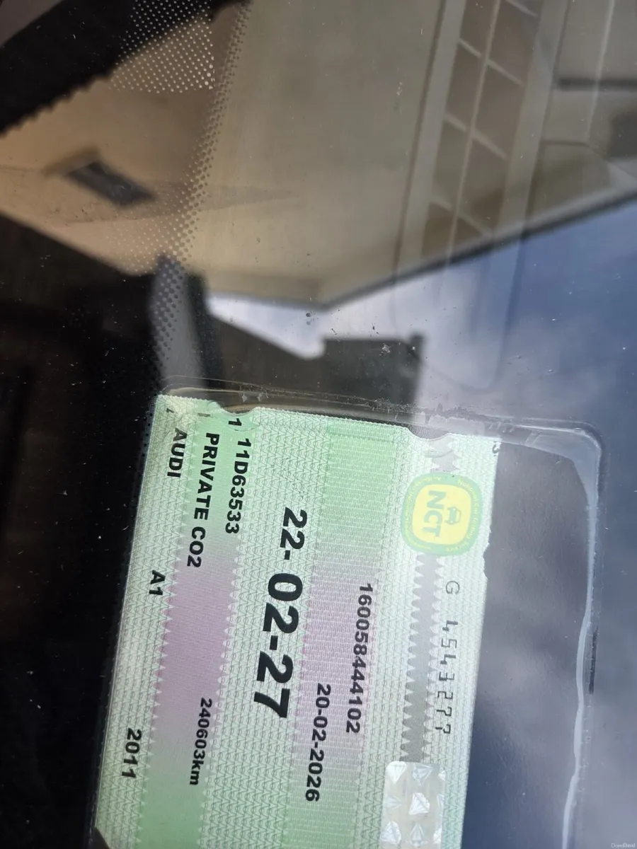 Audi A1 2011 - Image 2